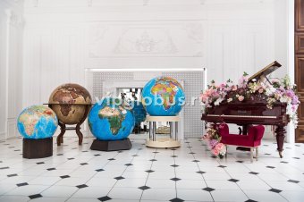Политический глобус Земли "Антик" в стиле ретро на резной подставке из дерева, d=95 см