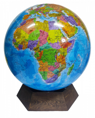 Политический глобус Земли на подставке из дерева, d=64 см