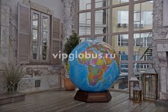 Политический глобус Земли на подставке из дерева, d=130 см