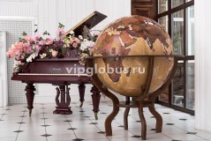Политический глобус Земли "Антик" в стиле ретро на резной подставке из дерева, d=95 см