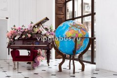 Политический глобус Земли на резной подставке из дерева, d=95 см